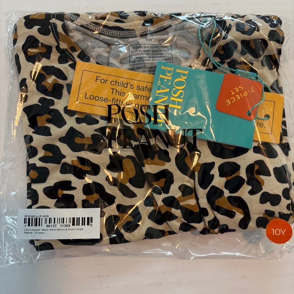 Posh Peanut Lana Leopard Basic Short Sleeve & Short Length Pajama Size 10
NWT